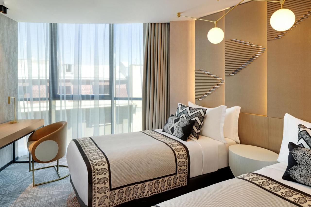 Paragraph Freedom Square, A Luxury Collection Hotel, Tbilisi Ngoại thất bức ảnh