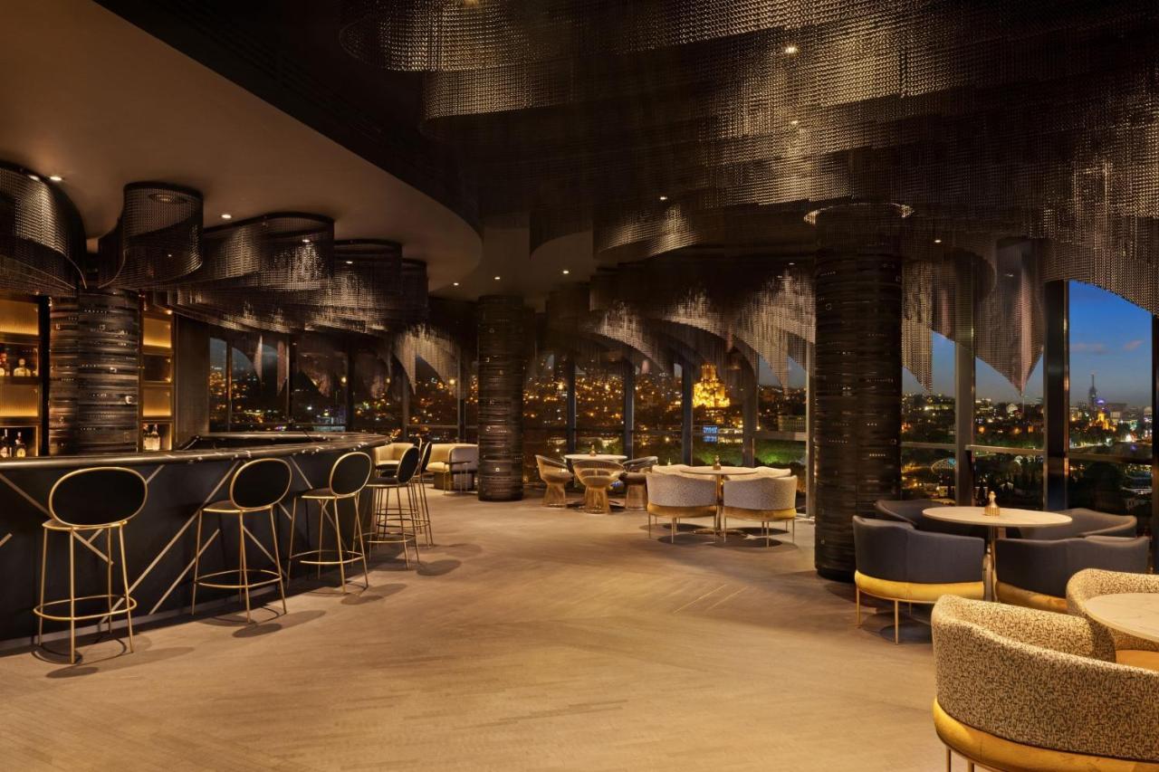Paragraph Freedom Square, A Luxury Collection Hotel, Tbilisi Ngoại thất bức ảnh