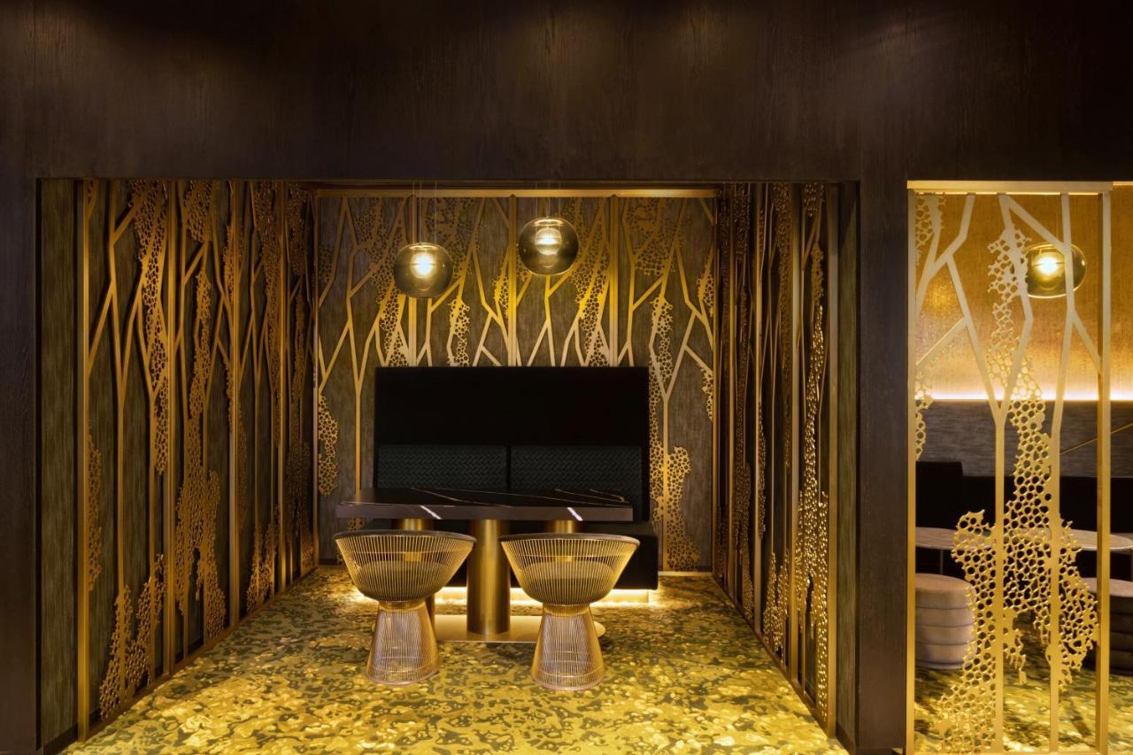 Paragraph Freedom Square, A Luxury Collection Hotel, Tbilisi Ngoại thất bức ảnh