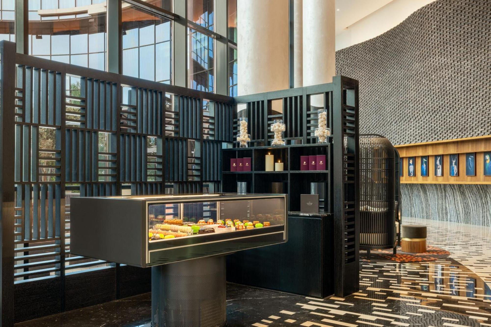 Paragraph Freedom Square, A Luxury Collection Hotel, Tbilisi Ngoại thất bức ảnh